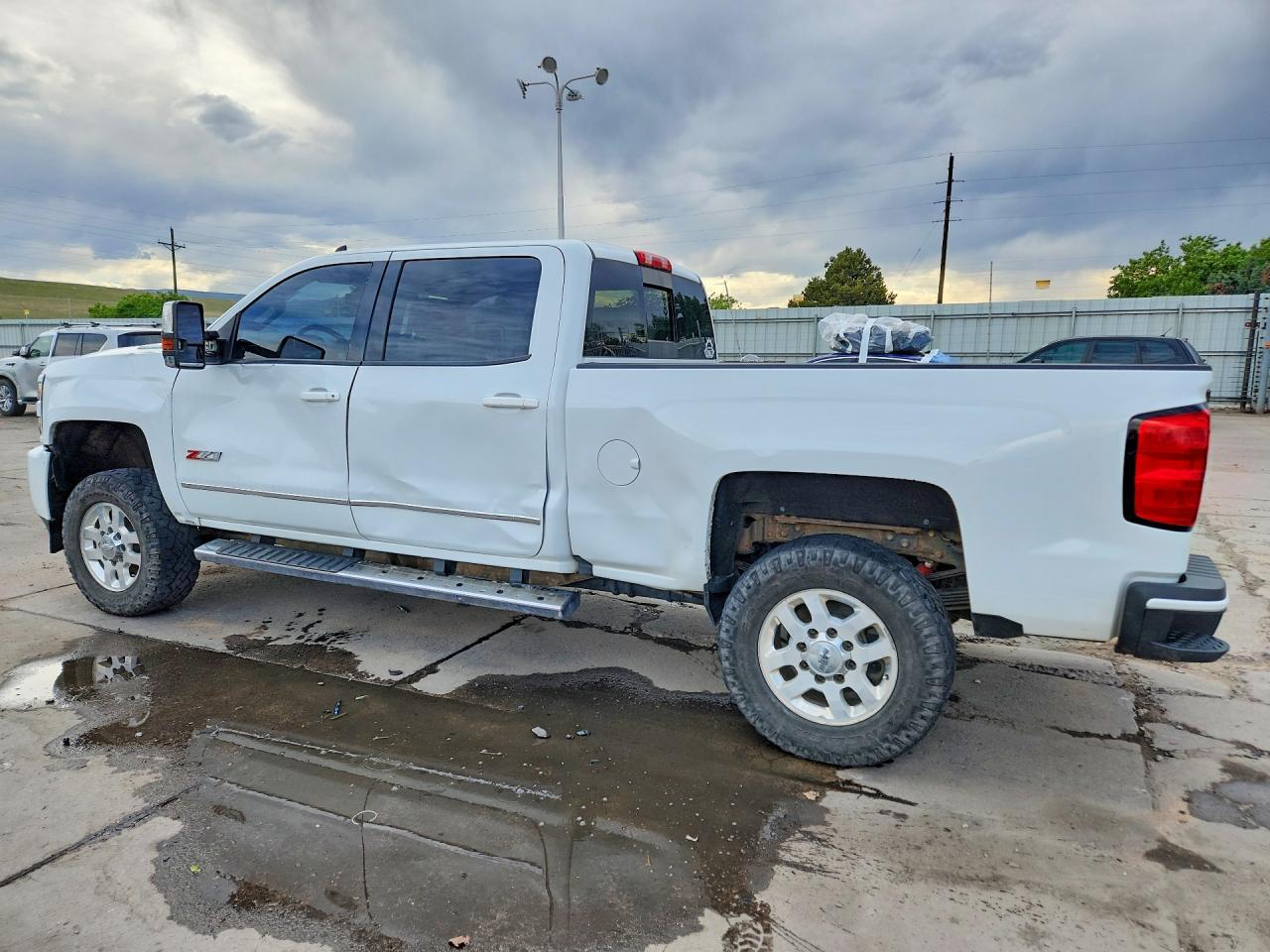 2018 Chevrolet Silverado K3500 Lt - Фото 2