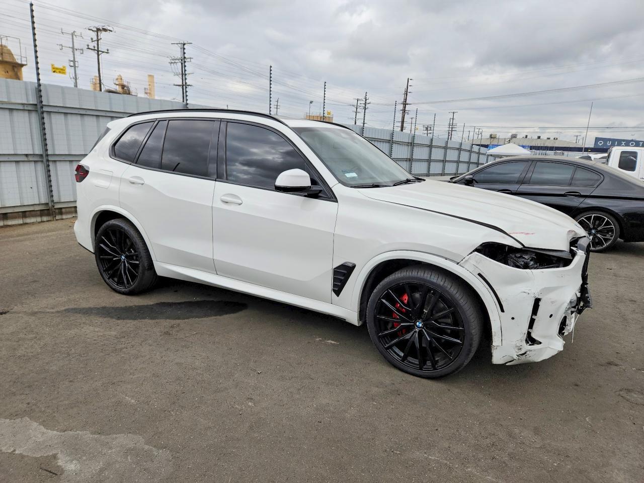 2024 BMW X5 Sdrive 40I - Image 4