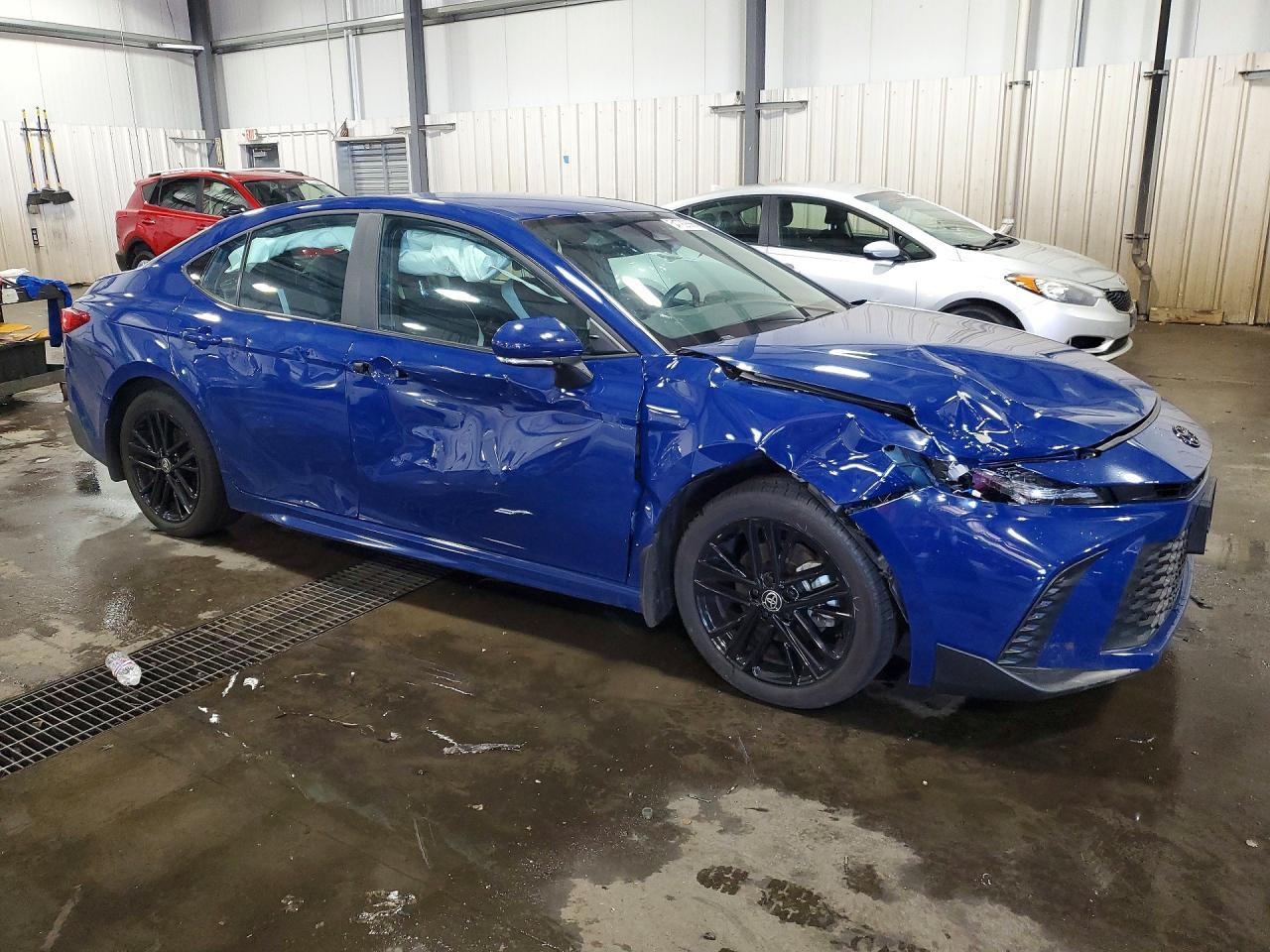 2025 Toyota Camry Se - Фото 4
