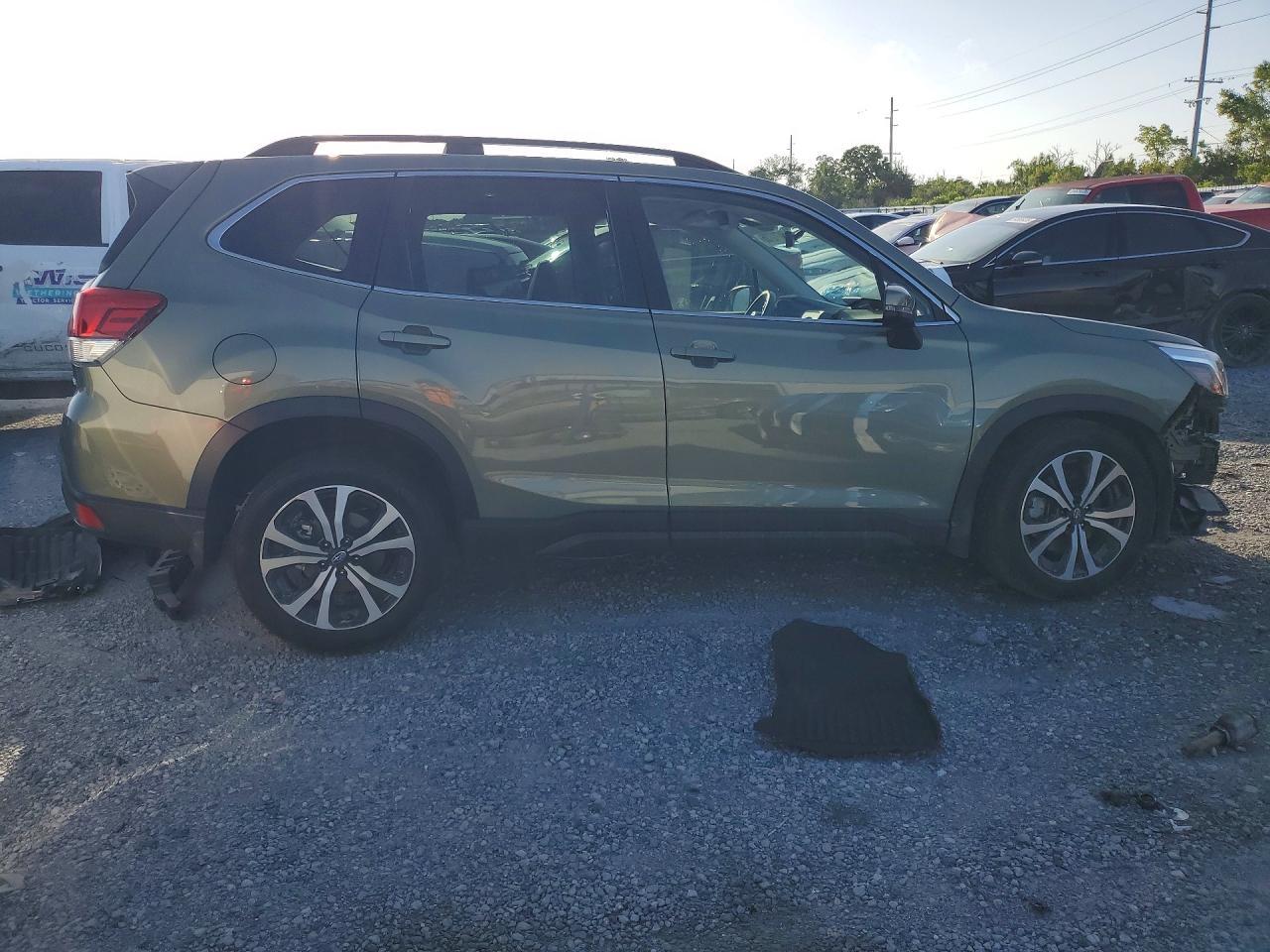 2021 Subaru Forester Limited - Фото 3