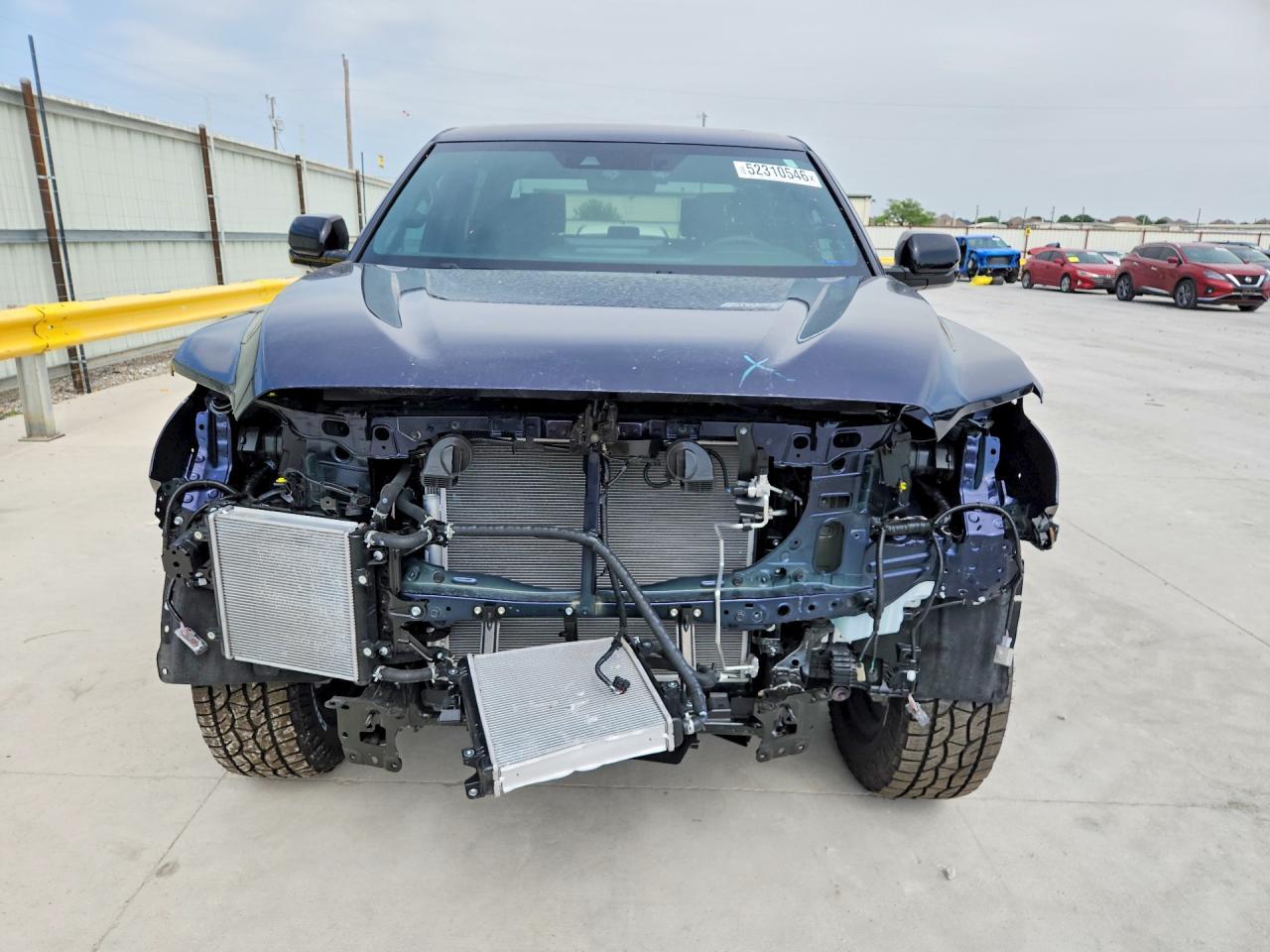 2026 Toyota Tundra Limited - Фото 5