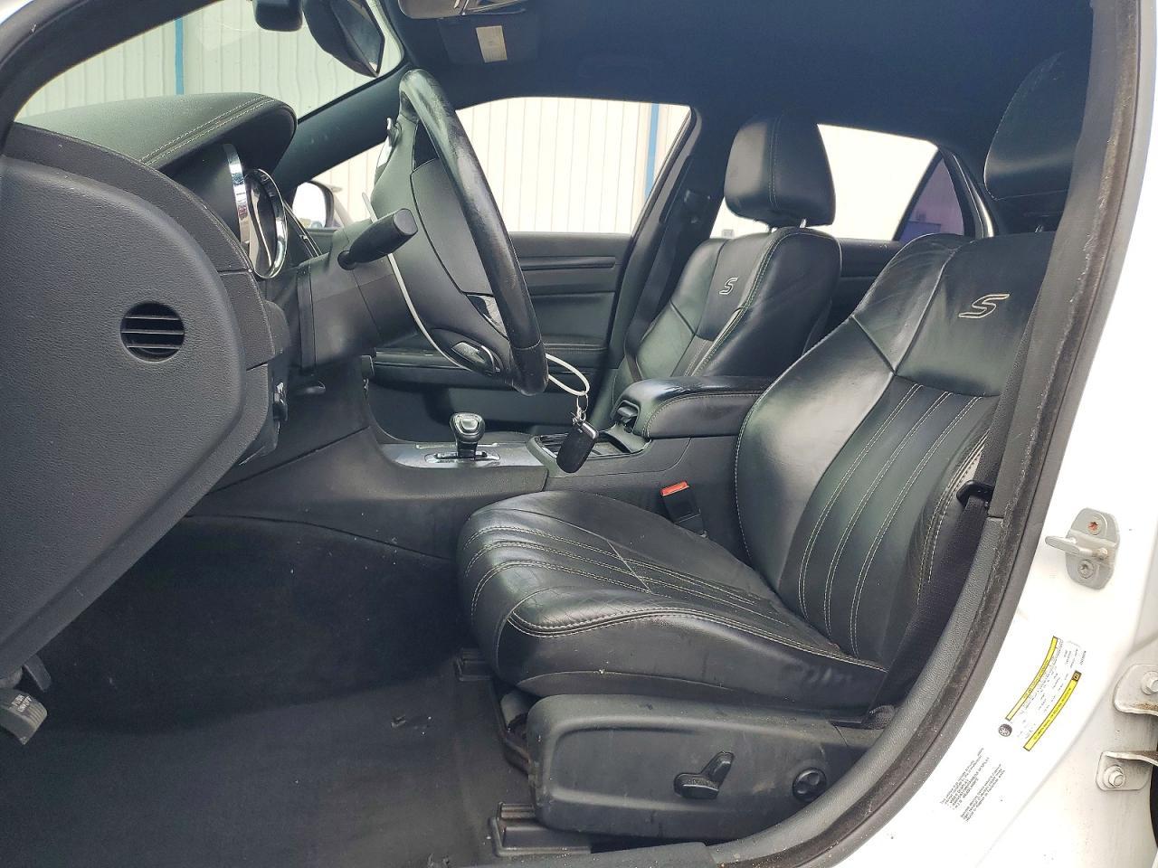 2014 Chrysler 300 S - Фото 7