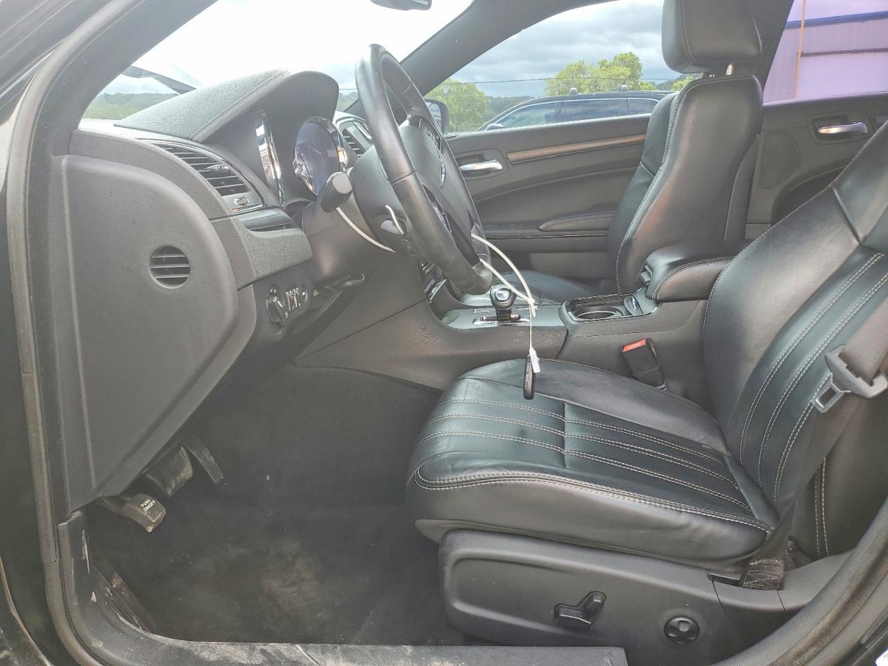 2014 Chrysler 300 S - Фото 7