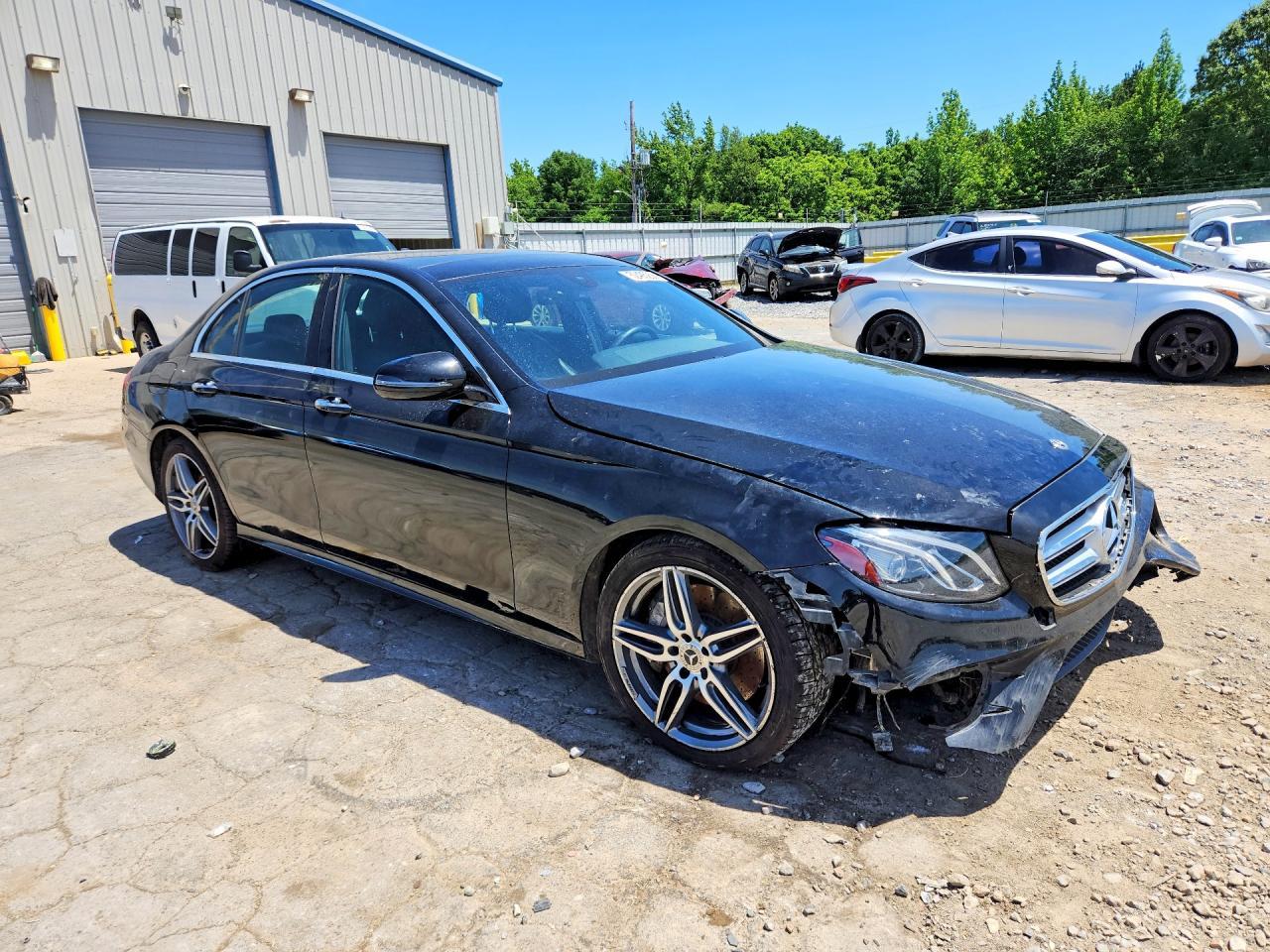 2018 Mercedes-Benz E 300 - Image 4
