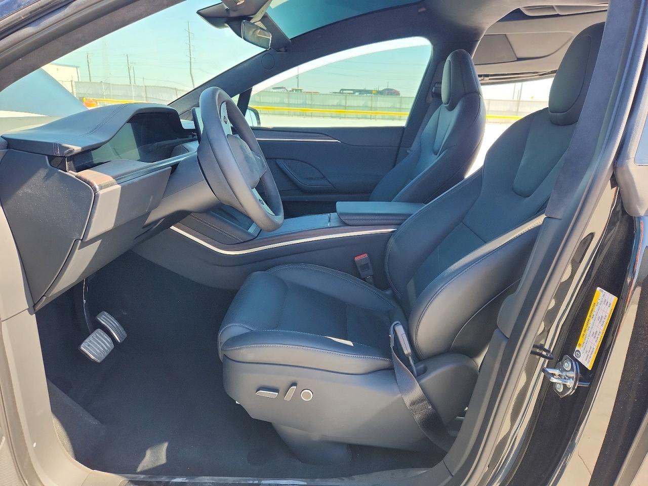2026 Tesla Model X - Фото 7