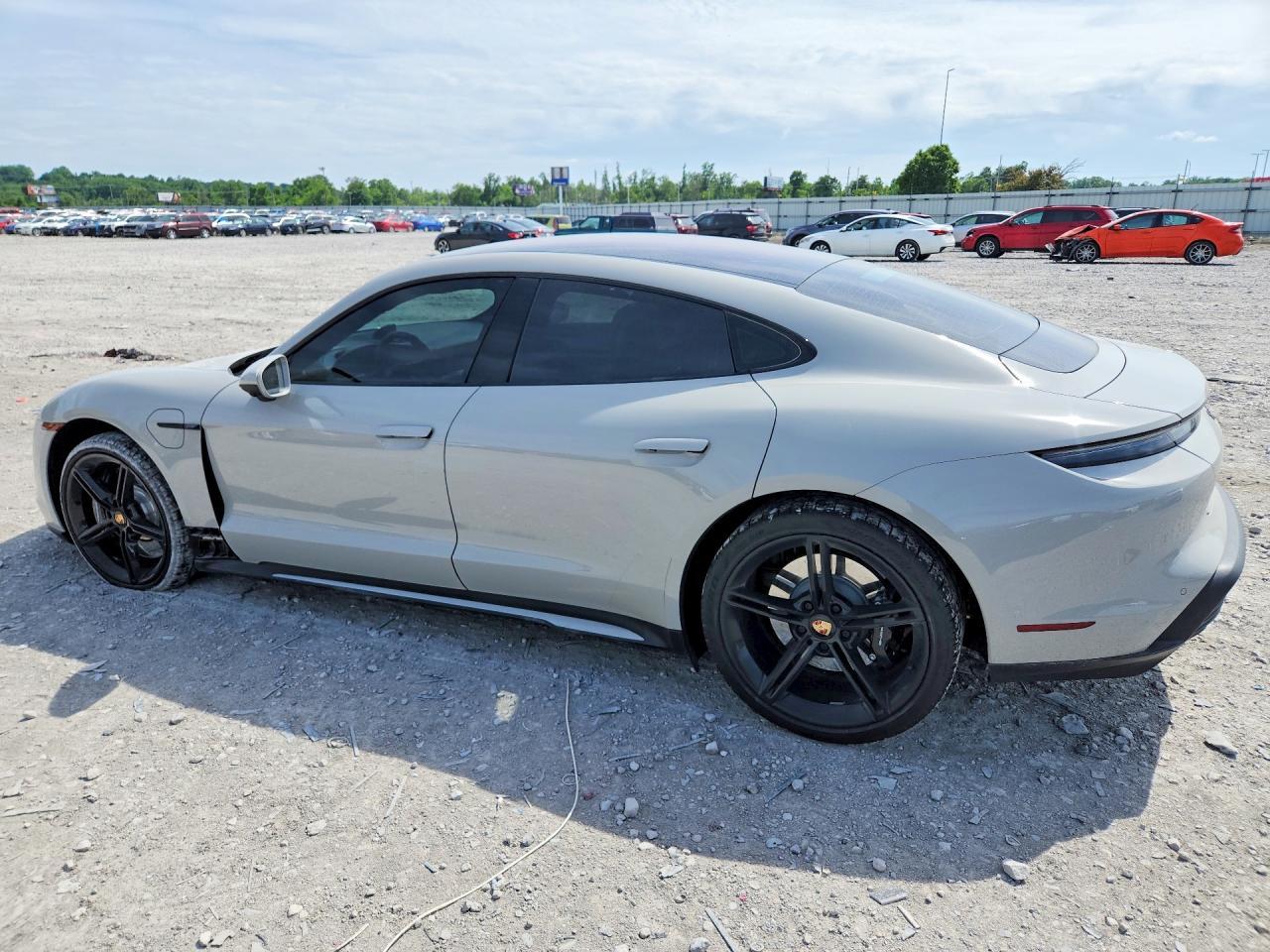2021 Porsche Taycan 4S - Image 2