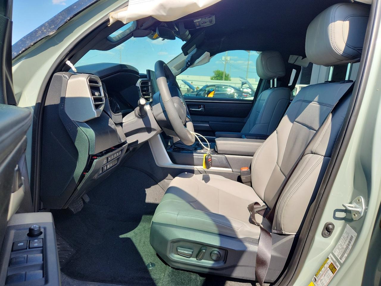 2026 Toyota Tundra Sr5 - Image 7