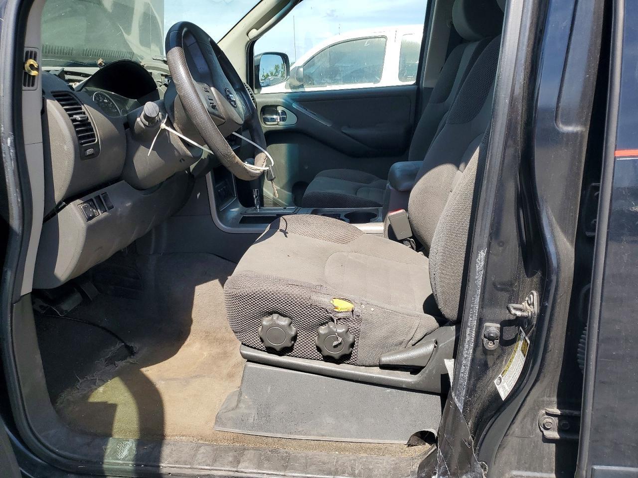 2005 Nissan Pathfinder Xe - Фото 7