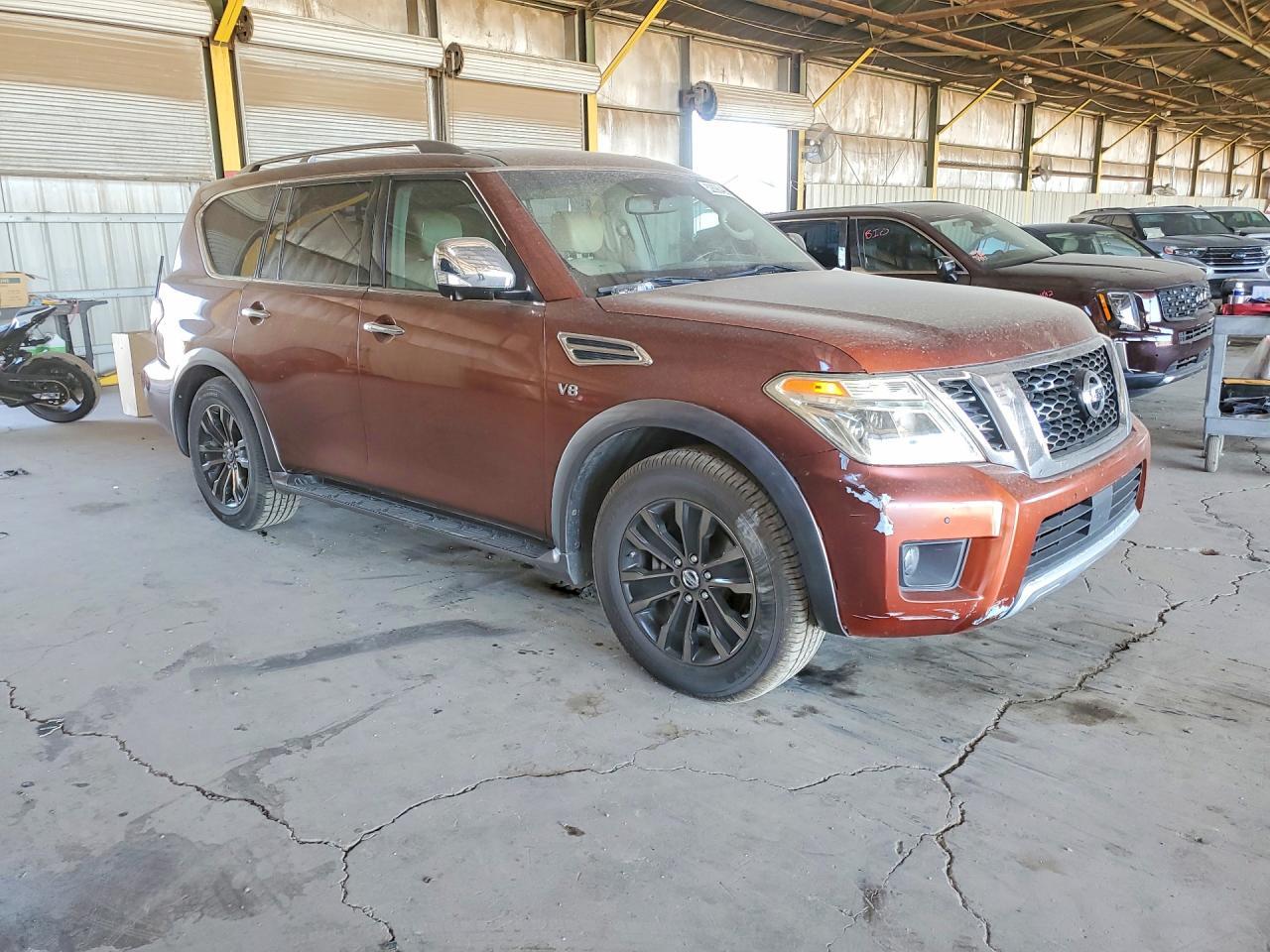 2017 Nissan Armada Platinum - Фото 4