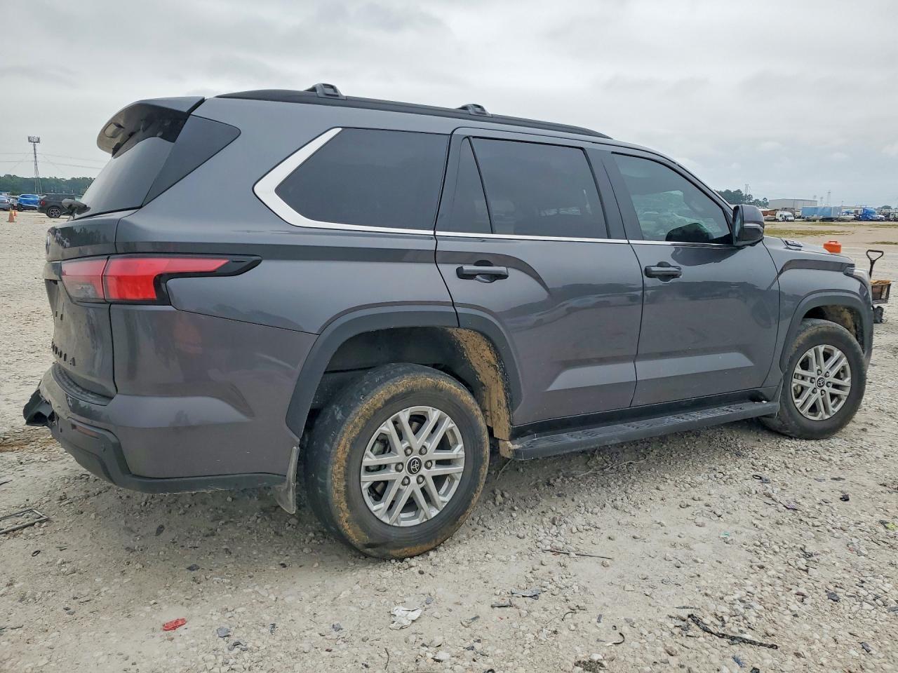 2024 Toyota Sequoia Sr5 - Image 3