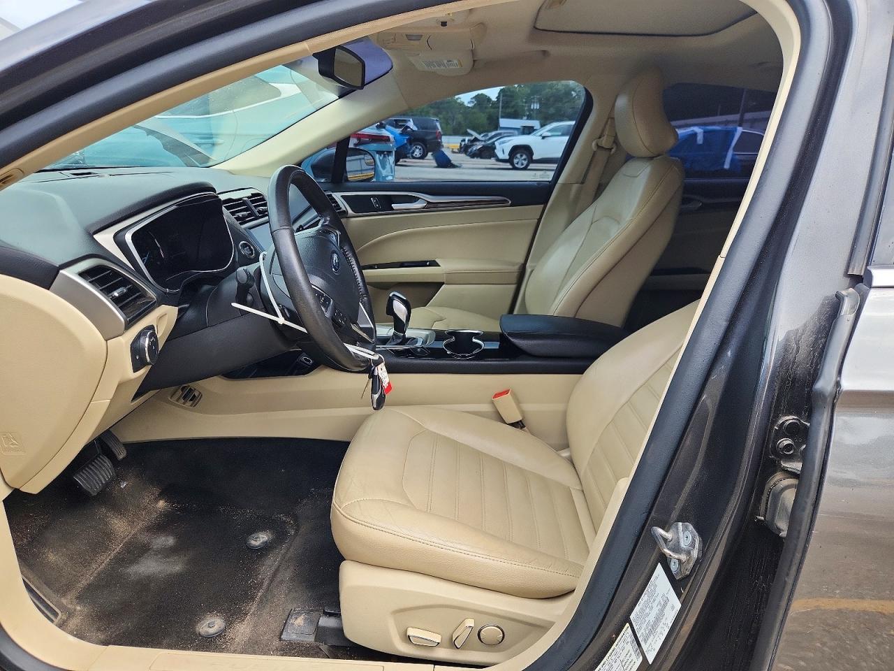 2015 Ford Fusion Se - Фото 7