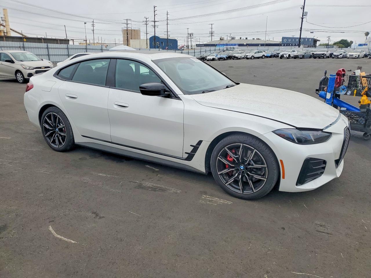2025 BMW I4 Edrive 40 - Image 4