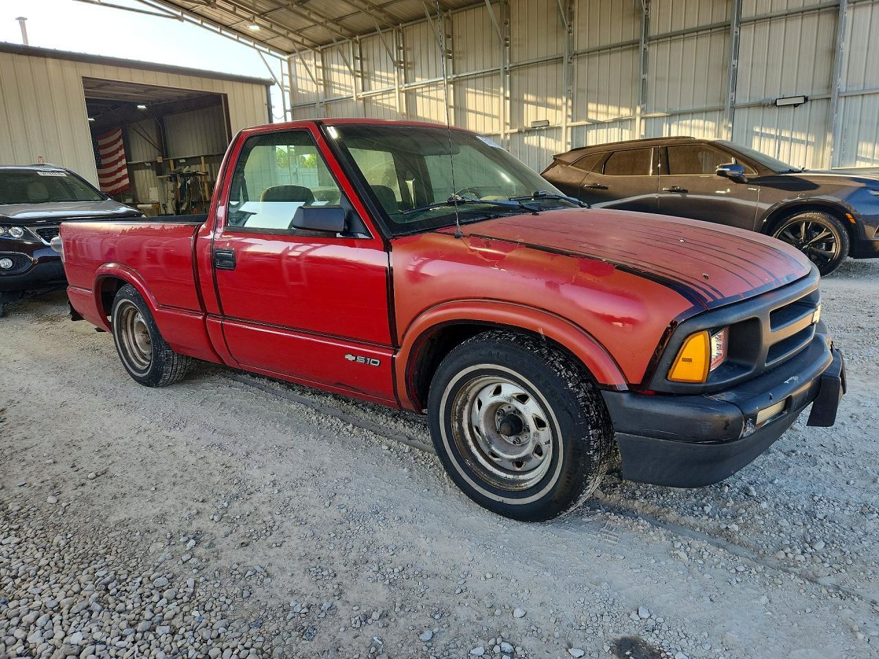 1997 Chevrolet S Truck S10 - Фото 4