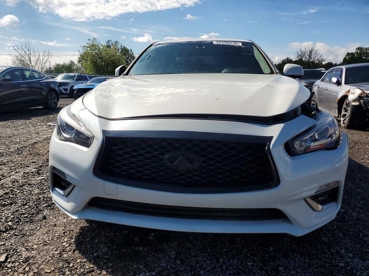 2018 Infiniti Q50 3.0T Luxe - Image 5