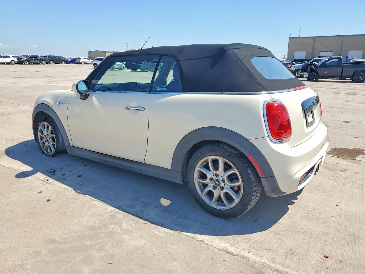 2017 Mini Cooper S - Фото 2