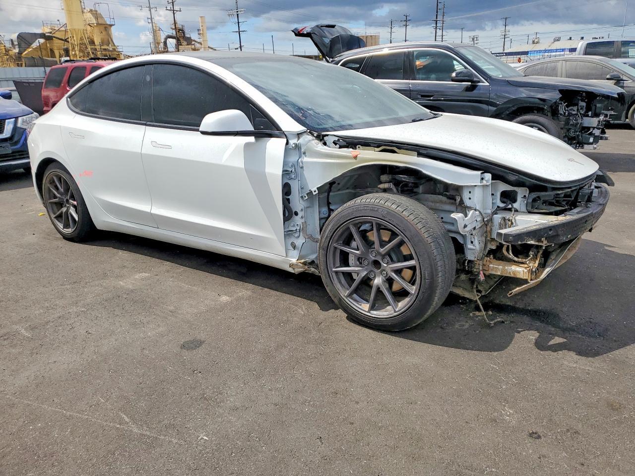 2021 Tesla Model 3 - Фото 4