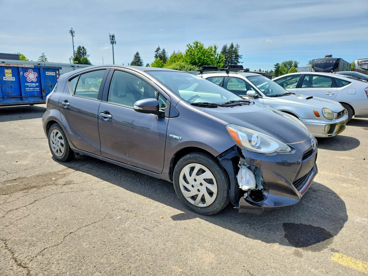 2015 Toyota Prius C - Image 4