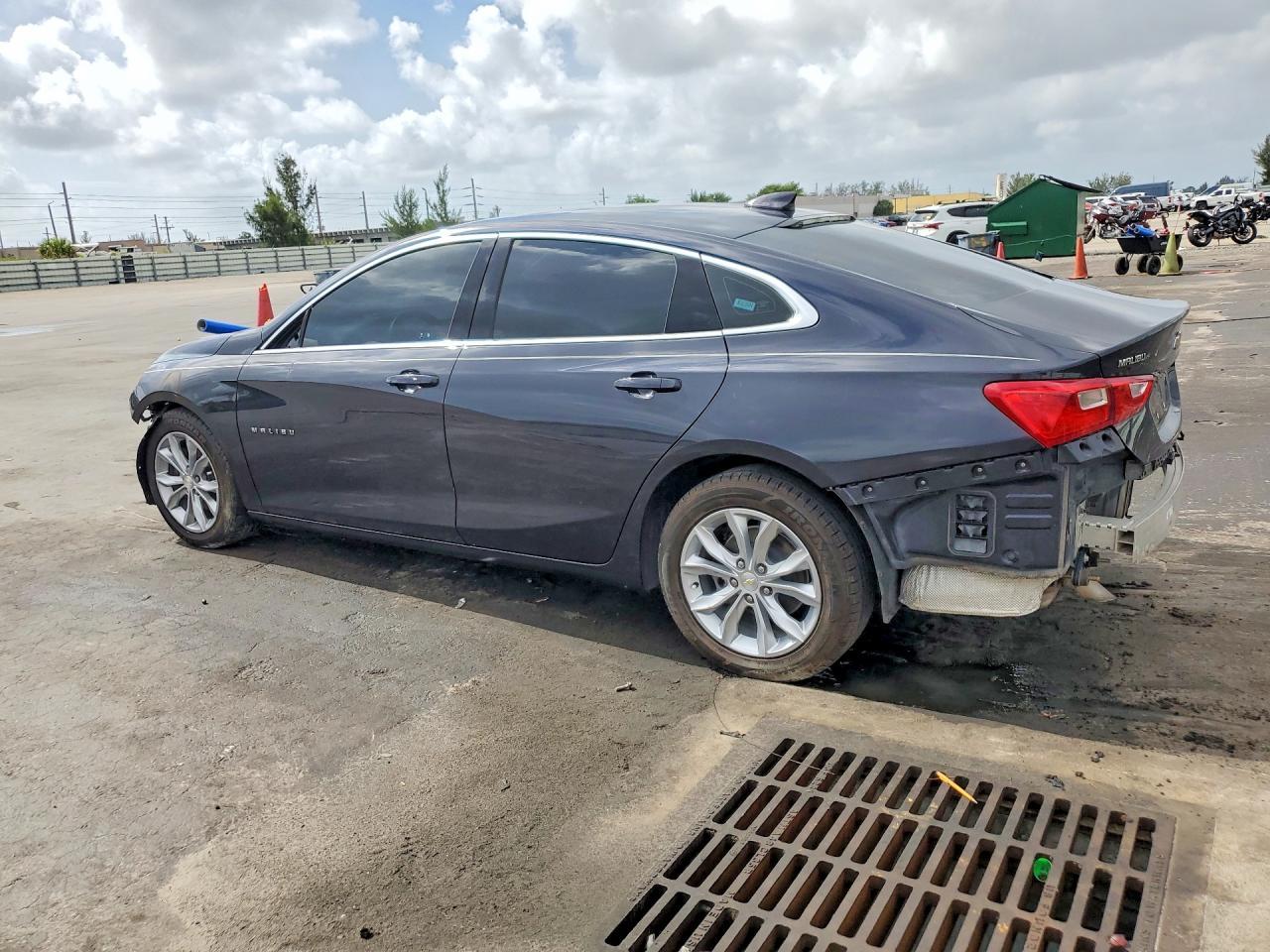 2023 Chevrolet Malibu Lt - Фото 2
