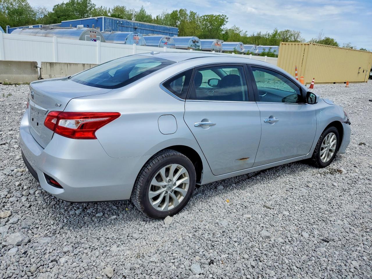 2019 Nissan Sentra Sv - Image 3