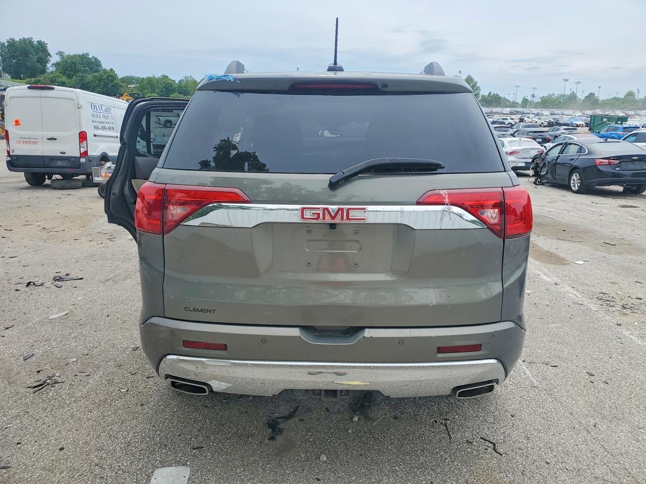 2018 GMC Acadia Denali - Фото 6
