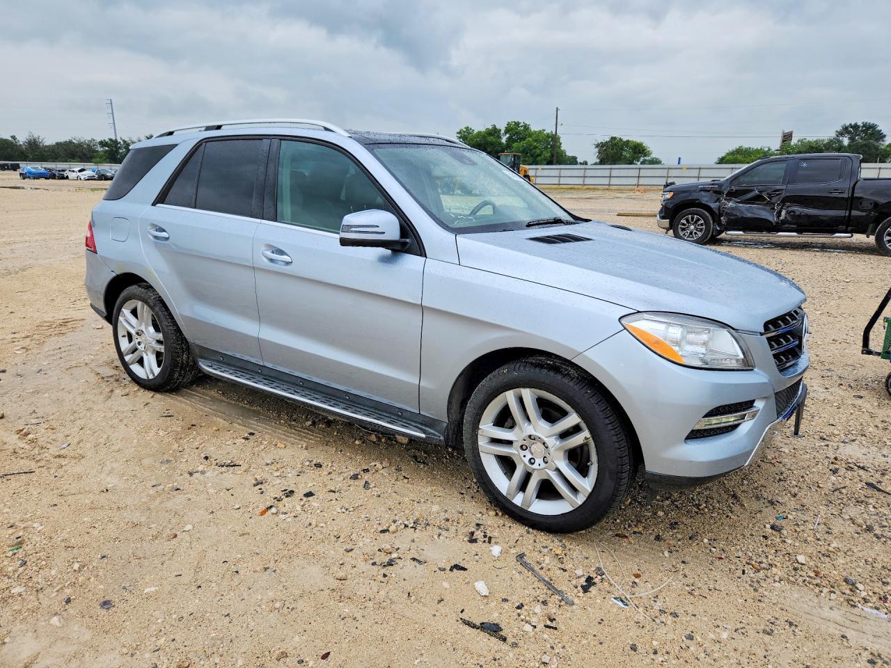 2014 Mercedes-Benz Ml 350 Bluetec - Image 4