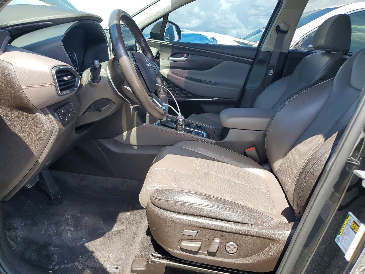 2020 Hyundai Santa Fe Limited - Image 7