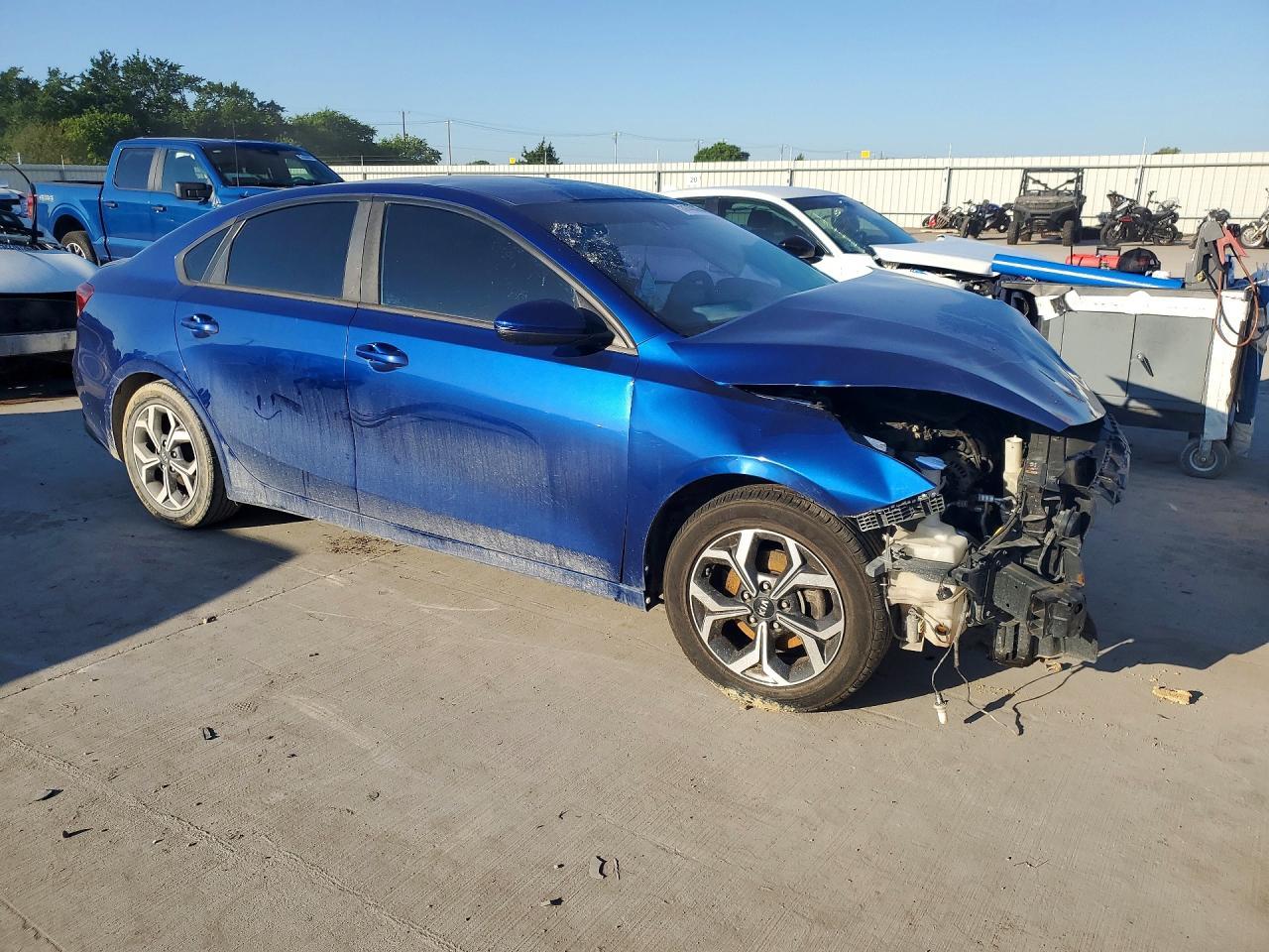 2019 Kia Forte Lxs - Фото 4