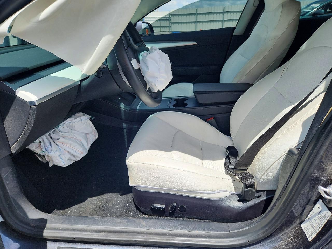 2021 Tesla Model 3 - Фото 7