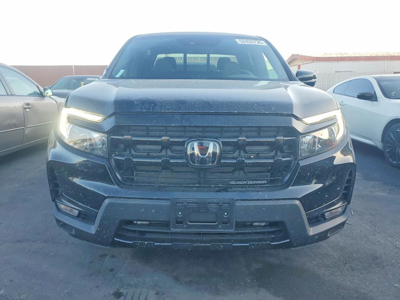 2025 Honda Ridgeline Black Edition - Image 5