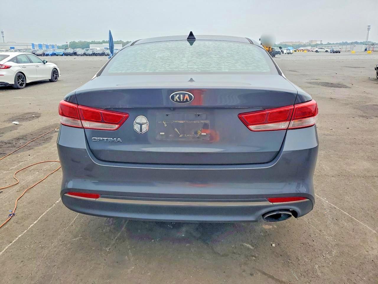 2017 Kia Optima Lx - Image 6
