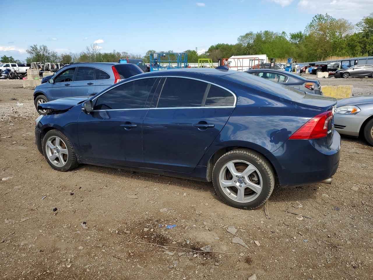 2013 Volvo S60 T5 - Image 2