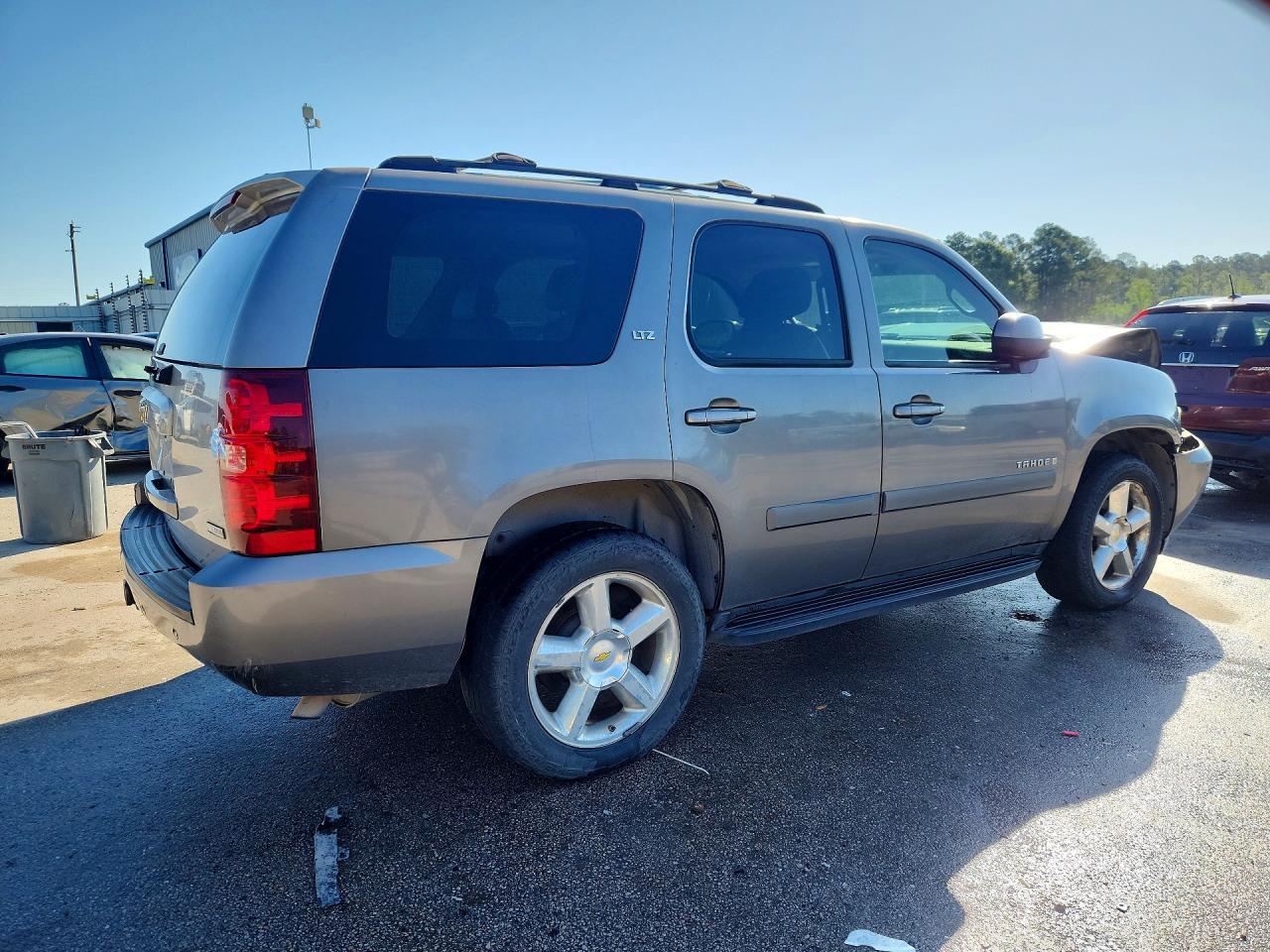 2007 Chevrolet Tahoe K1500 - Фото 3