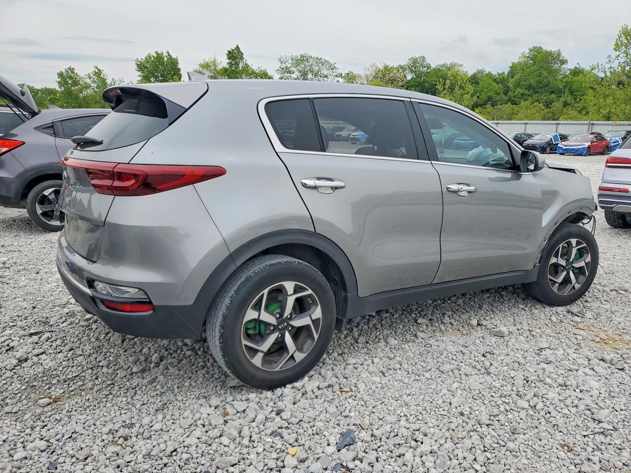 2020 Kia Sportage Lx - Image 3