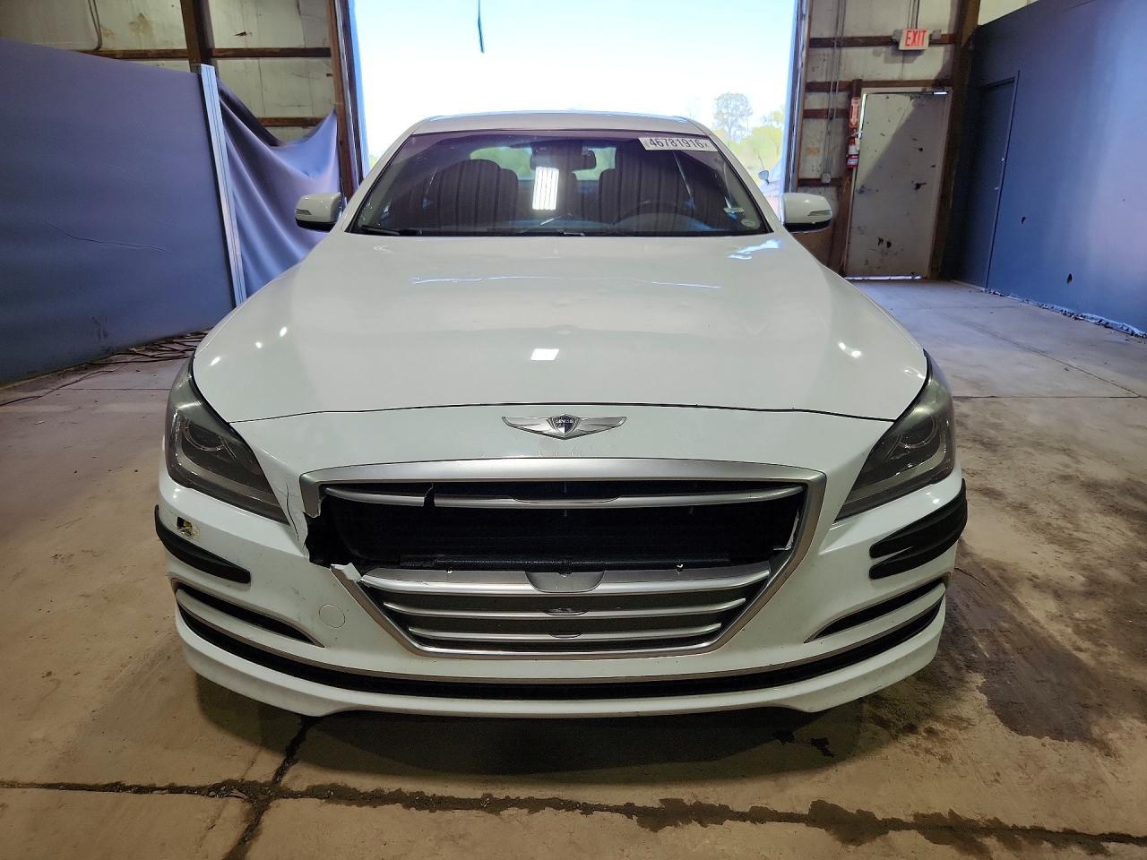 2015 Hyundai Genesis 3.8L - Фото 5