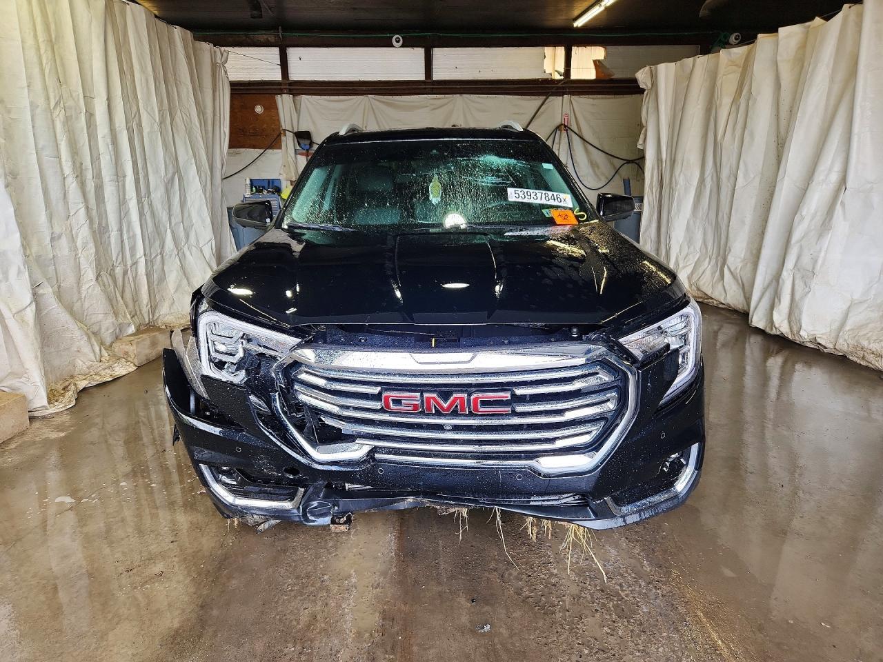 2024 GMC Terrain Slt - Image 5