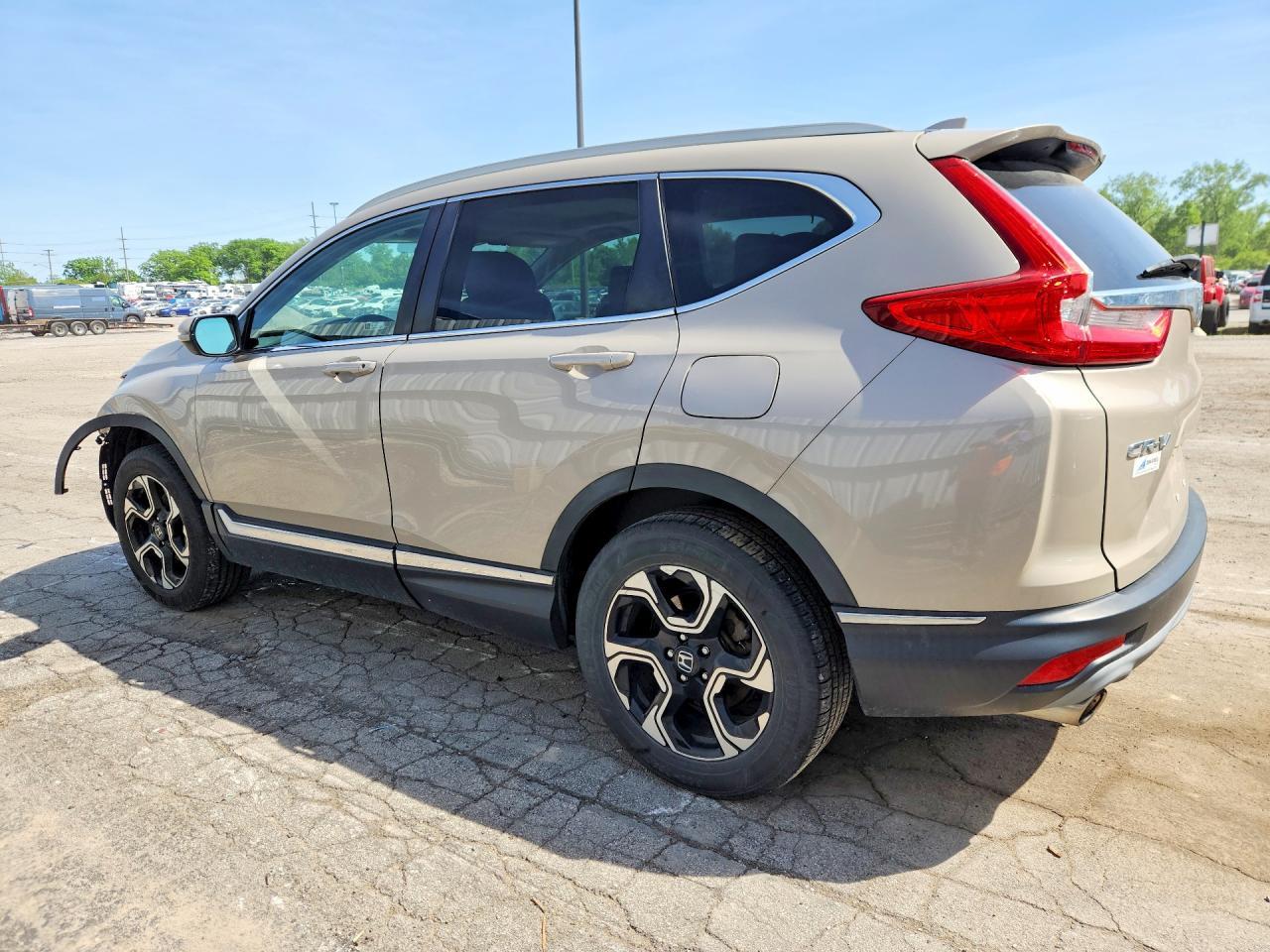 2018 Honda Cr-V Touring - Image 2