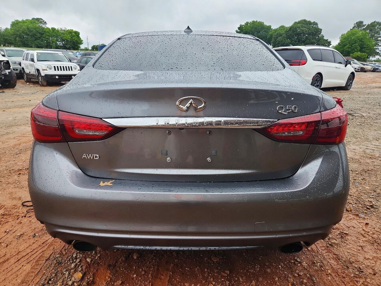 2018 Infiniti Q50 3.0T Luxe - Image 6