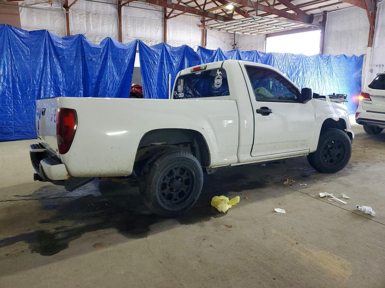 2011 Chevrolet Colorado - Image 3