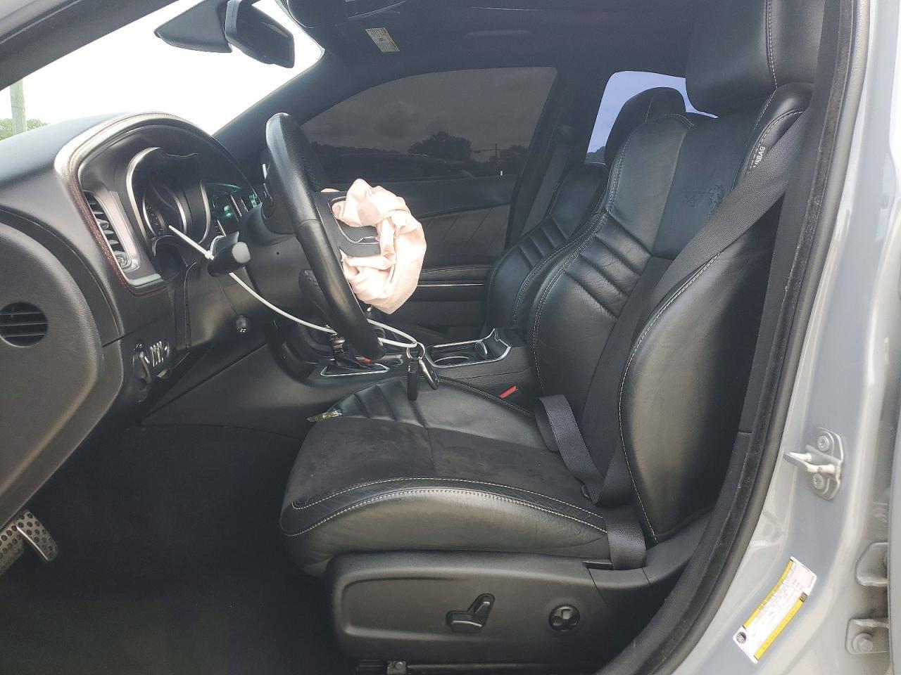 2022 Dodge Charger Scat Pack - Image 7