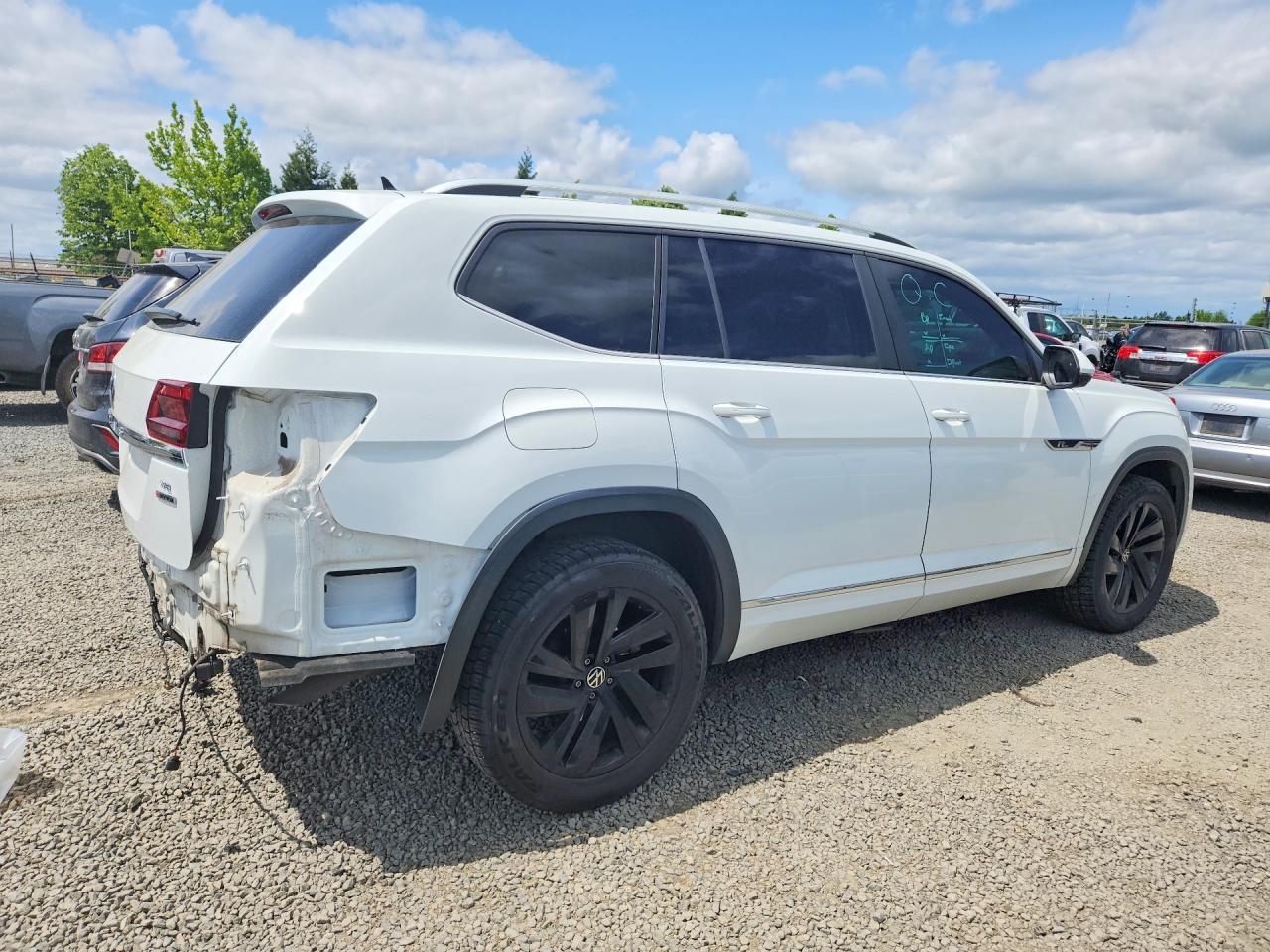 2019 Volkswagen Atlas - Image 3