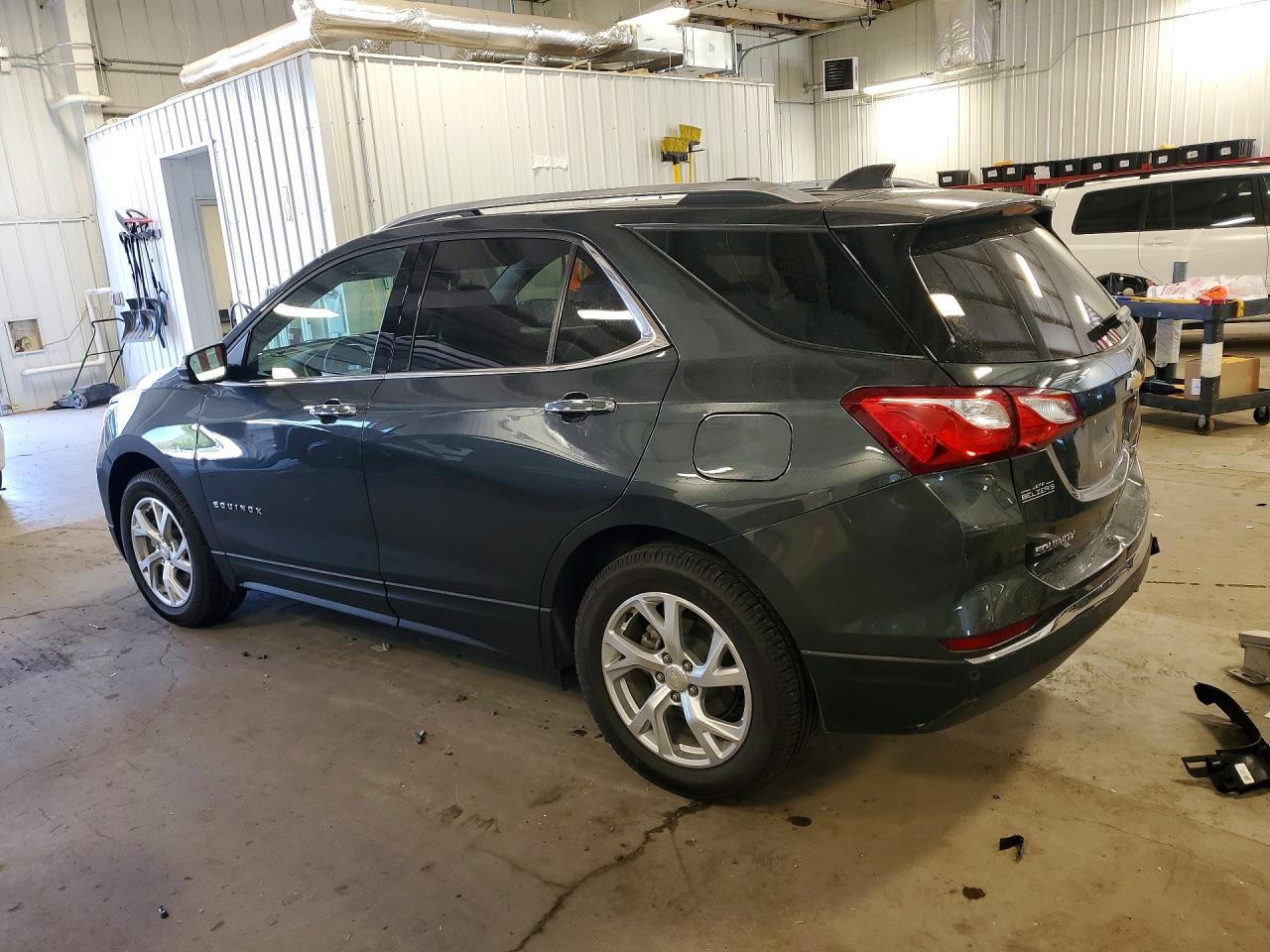 2020 Chevrolet Equinox Premier - Фото 2