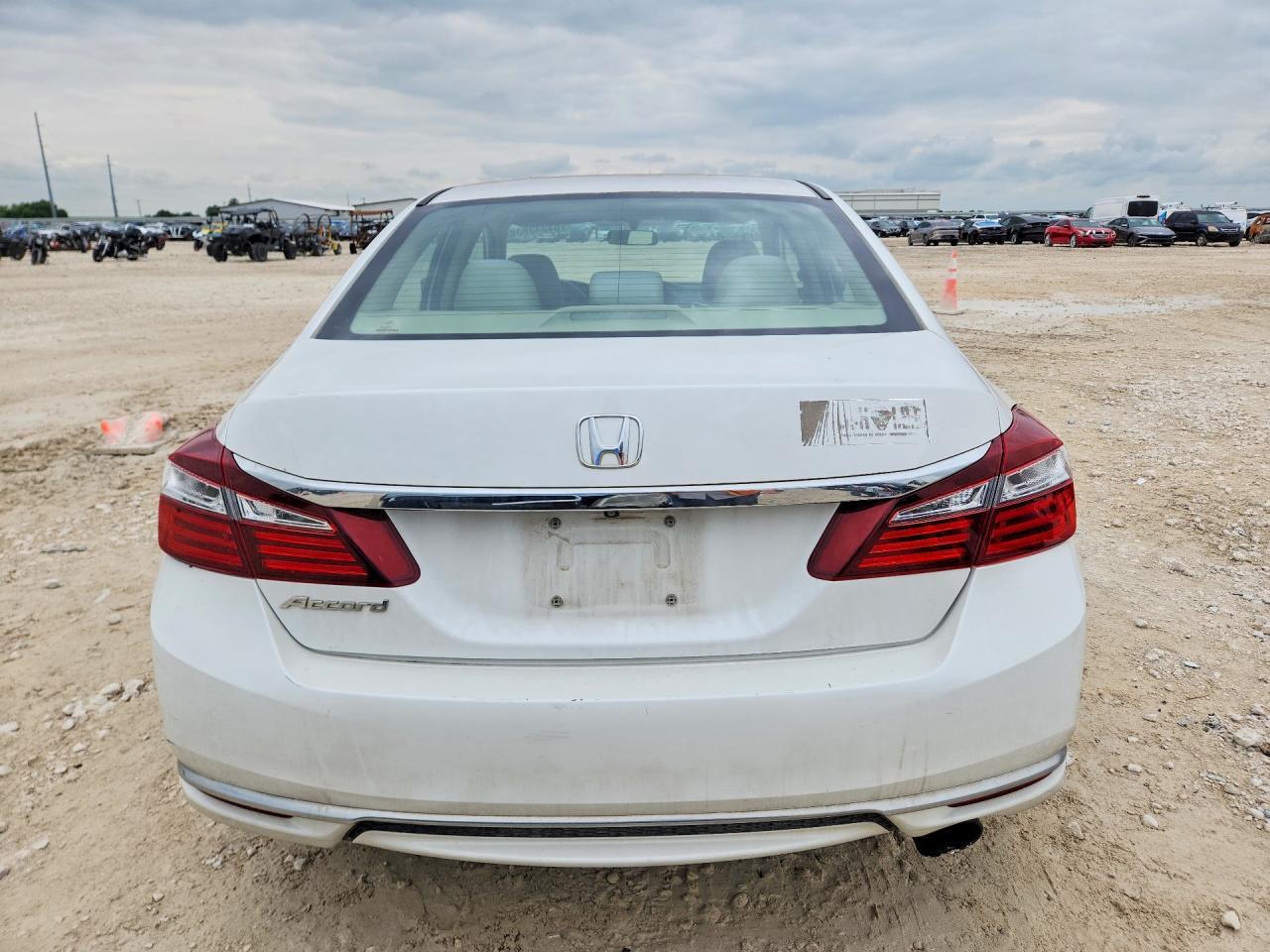 2017 Honda Accord Lx - Image 6