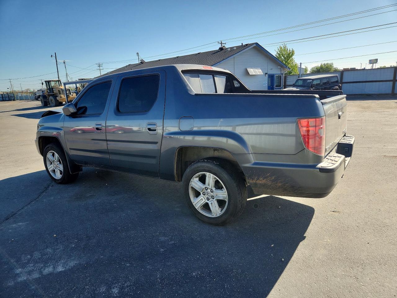 2011 Honda Ridgeline Rtl - Image 2