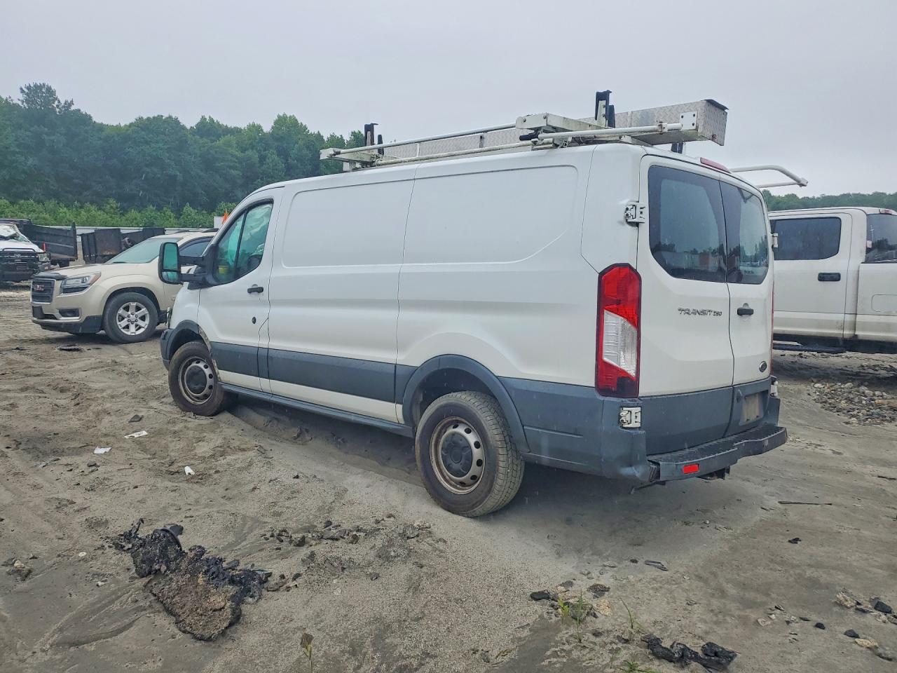 2017 Ford Transit T-250 - Image 2