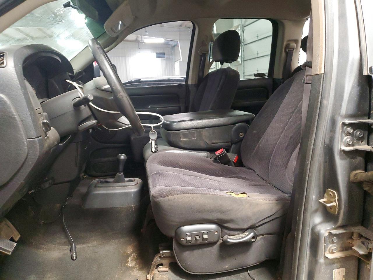 2005 Dodge Ram 2500 St - Фото 7