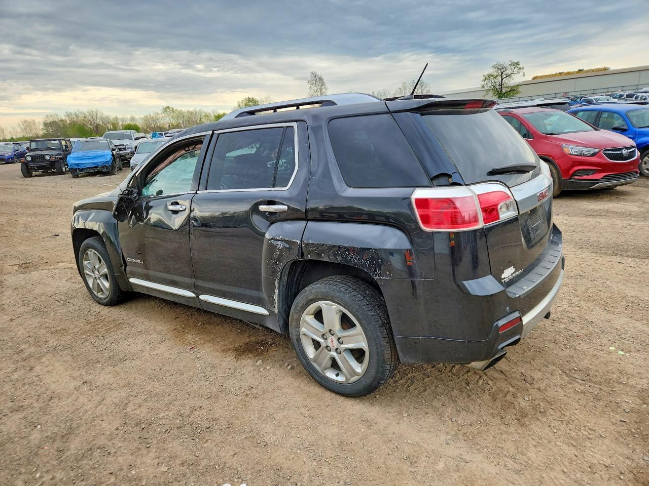2014 GMC Terrain Denali - Фото 2