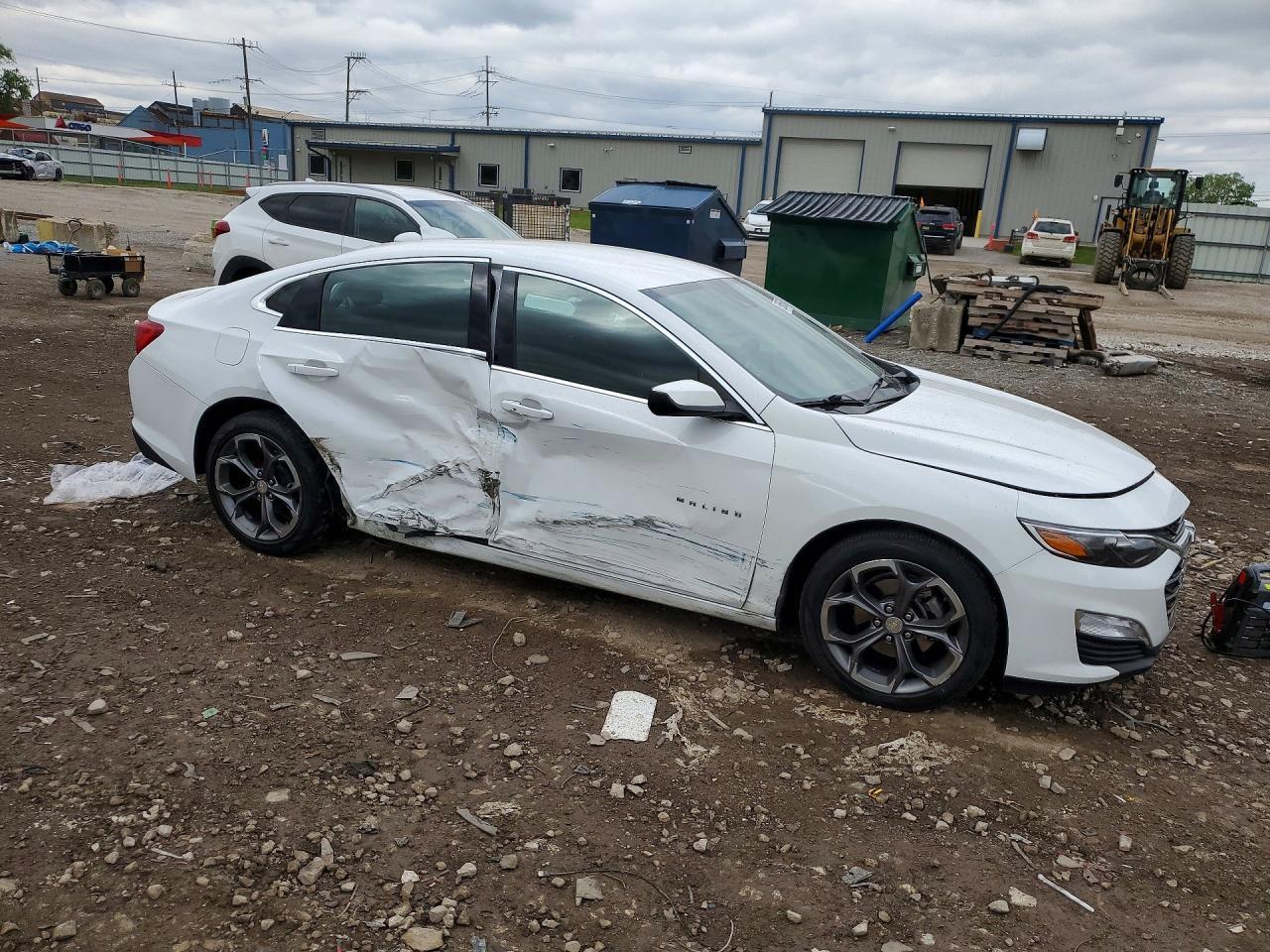 2023 Chevrolet Malibu Lt - Фото 4