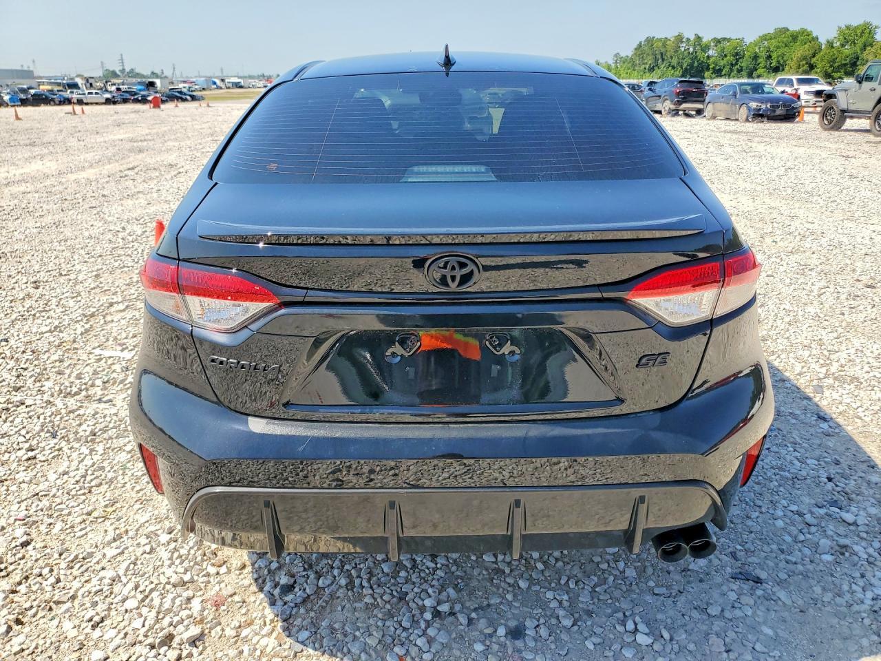 2026 Toyota Corolla Se - Image 6