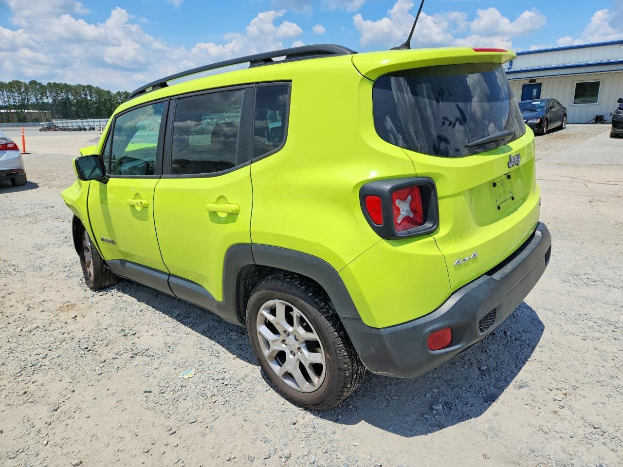 2017 Jeep Renegade Latitude - Фото 2