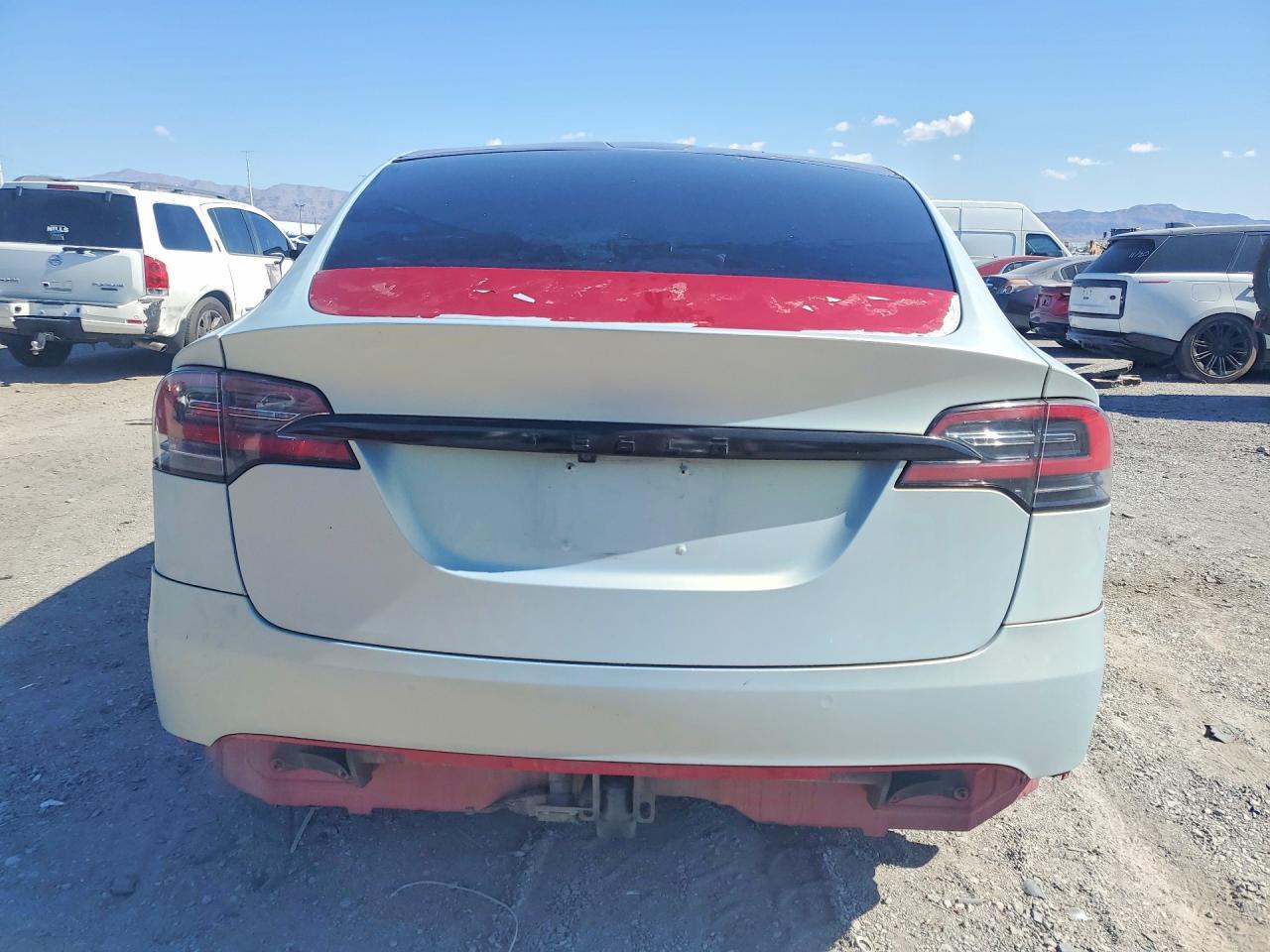 2016 Tesla Model X - Image 6